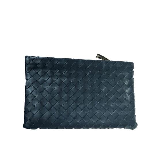 Bottega Veneta Black Intrecciato Woven Leather Clutch / Minimalist Handpurse - Picture 2 of 13